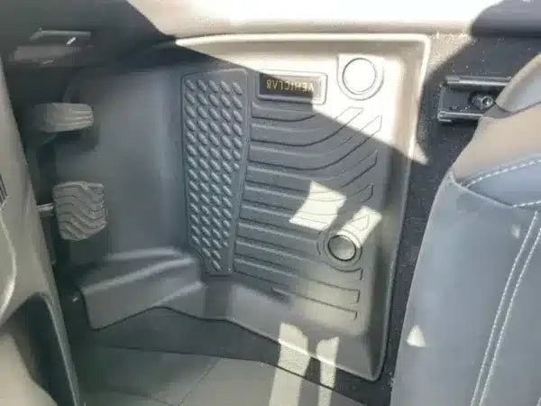 Mitsubishi Outlander (2022-2024) ZM 3 Rows - Floor Mats All Weather 3D/5D