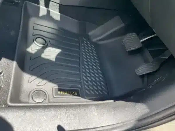Mitsubishi Outlander (2022-2024) ZM 3 Rows - Floor Mats All Weather 3D/5D