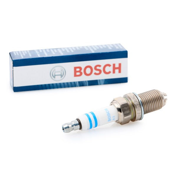 BOSCH 0 242 236 562 Spark plug