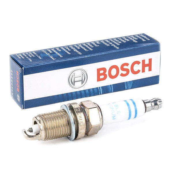 BOSCH 0 242 235 776 Spark plug