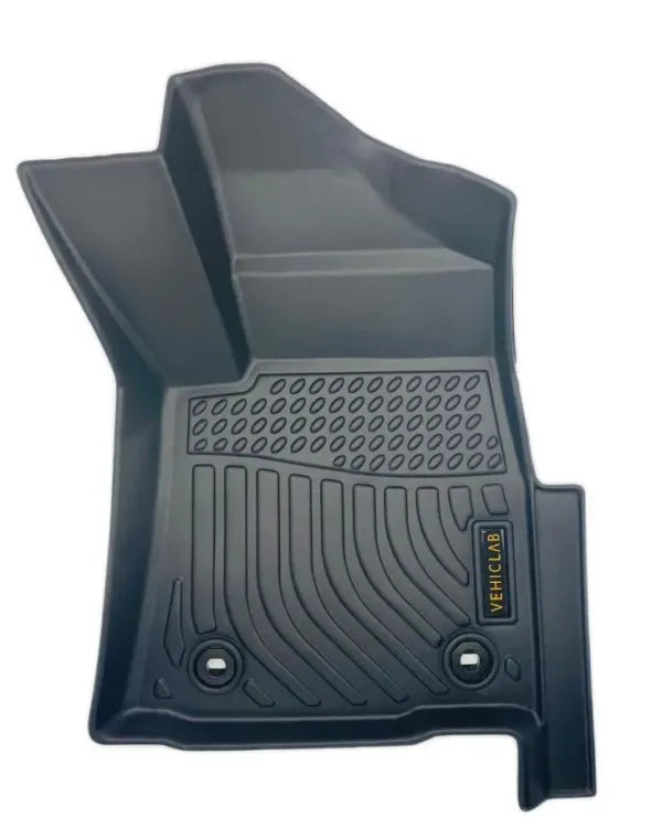 Toyota Hilux (2017-2024) - Floor Mats All Weather 3D/5D